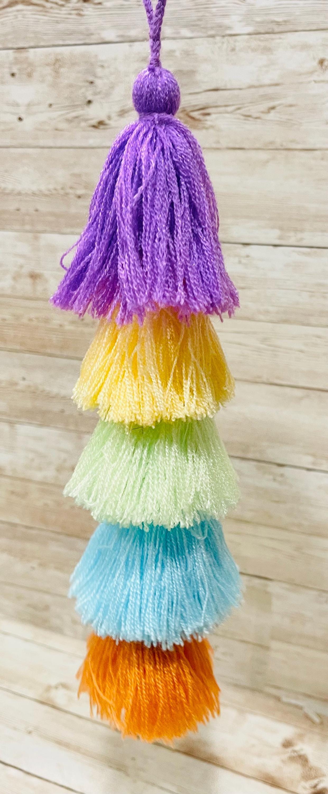 Mexican 5 Layer Tassle Pom Poms Tassle Pompones Colgantes de Cascadas Pom Pompones Artesanales Mexicanos