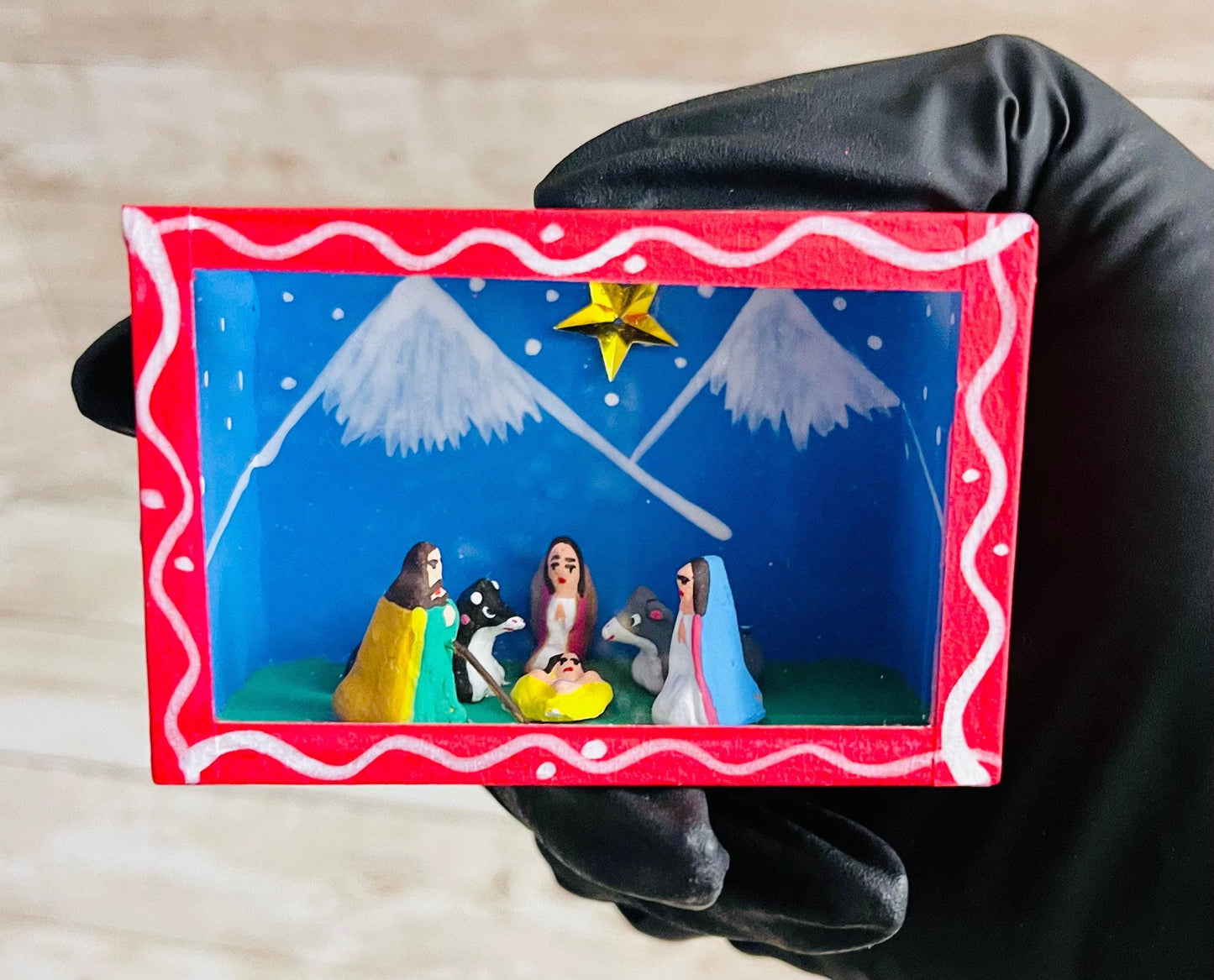 2 Nichos Mexicano De Nacimiento con Vitrina 2 Mexican Nativity Scenes Shadow Box