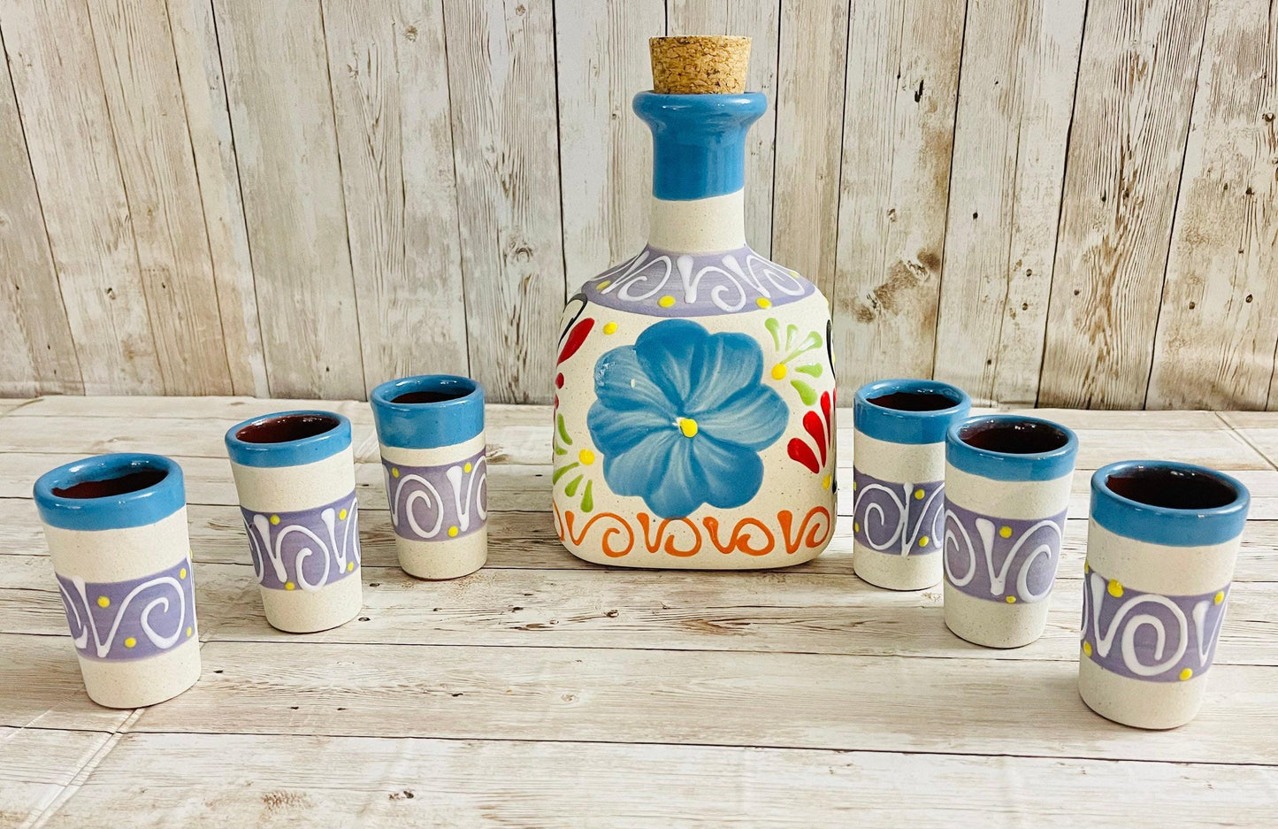 Terra Cotta Mexican Art Pottery Decanter With 6 Tequila Shot Glasses Licorera Artesanal Mexicana con 6 Vasos Tequileros