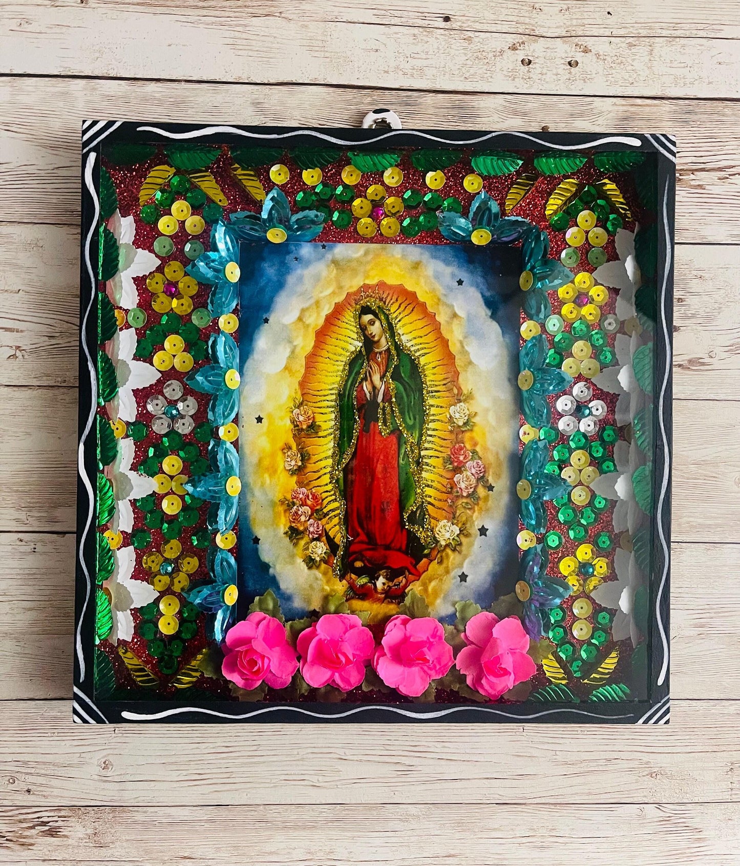 Nicho Mexicano de La Virgen Maria Virgin Mary  Shadow Box Lady of Guadalupe
