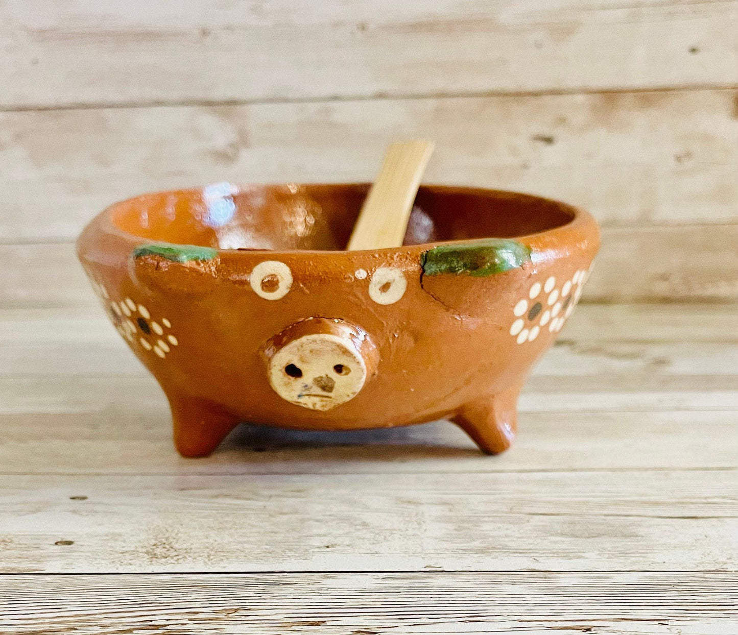 Terra Cotta Mexican Pottery Salsa Pig Bowl with Spoon and Salt Shaker Salsera de Barro Mexicana de Marranito con Cuchara y Salero
