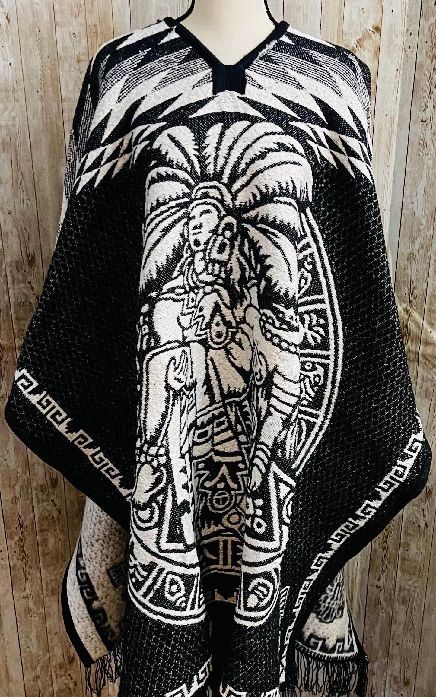 Mexican Aztec Calendar Double Sided Poncho  Poncho Mexicano Doble Vista Calendario Azteca