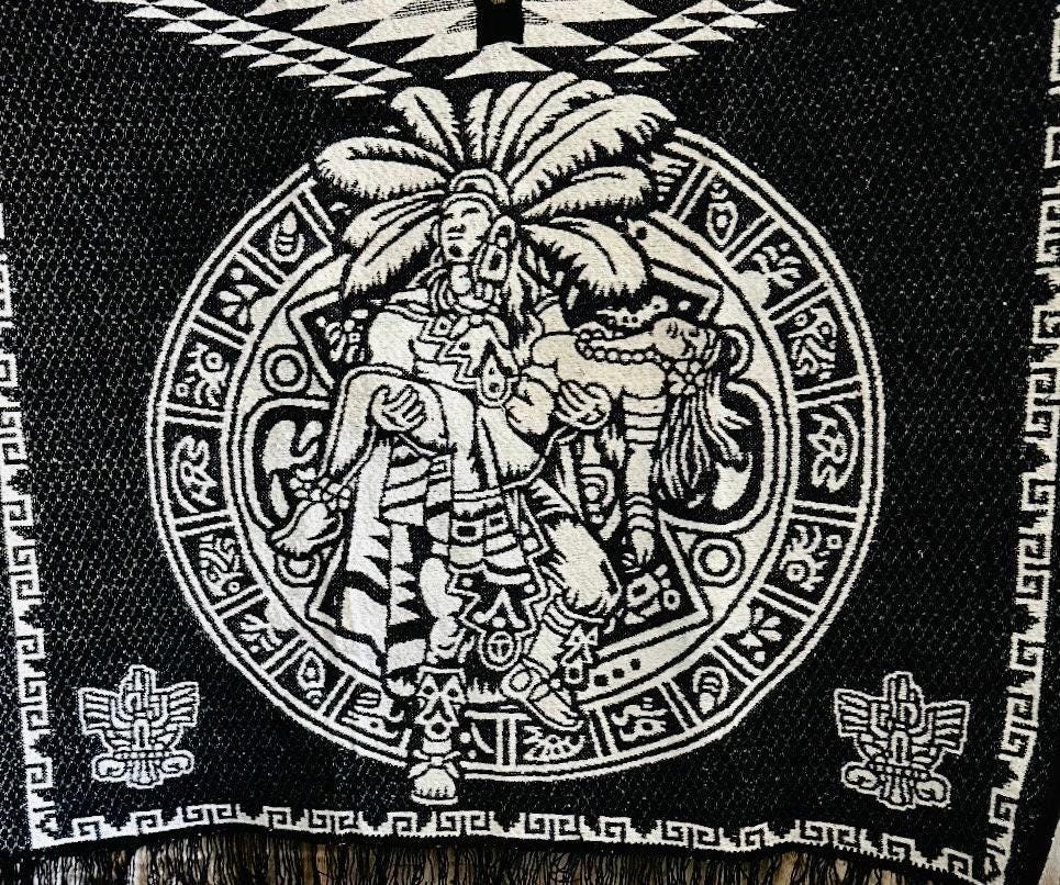 Mexican Aztec Calendar Double Sided Poncho  Poncho Mexicano Doble Vista Calendario Azteca