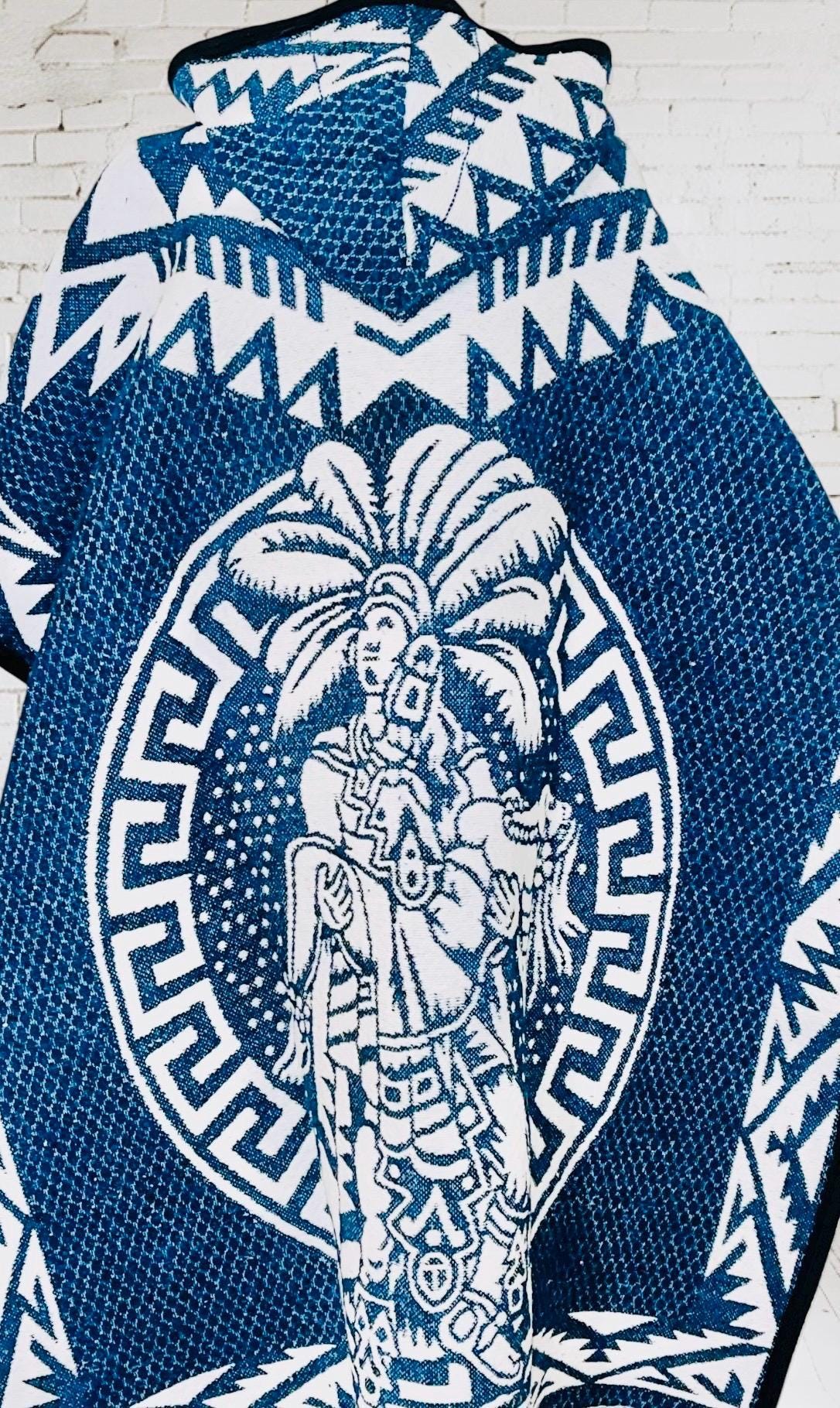 Mexican Aztec Calendar Double Sided Poncho  Poncho Mexicano Doble Vista Calendario Azteca
