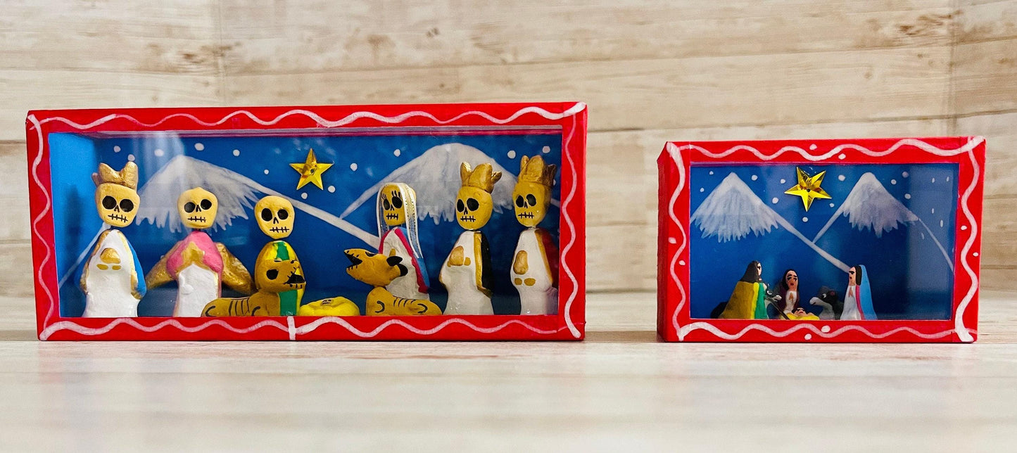 2 Nichos Mexicano De Nacimiento con Vitrina 2 Mexican Nativity Scenes Shadow Box