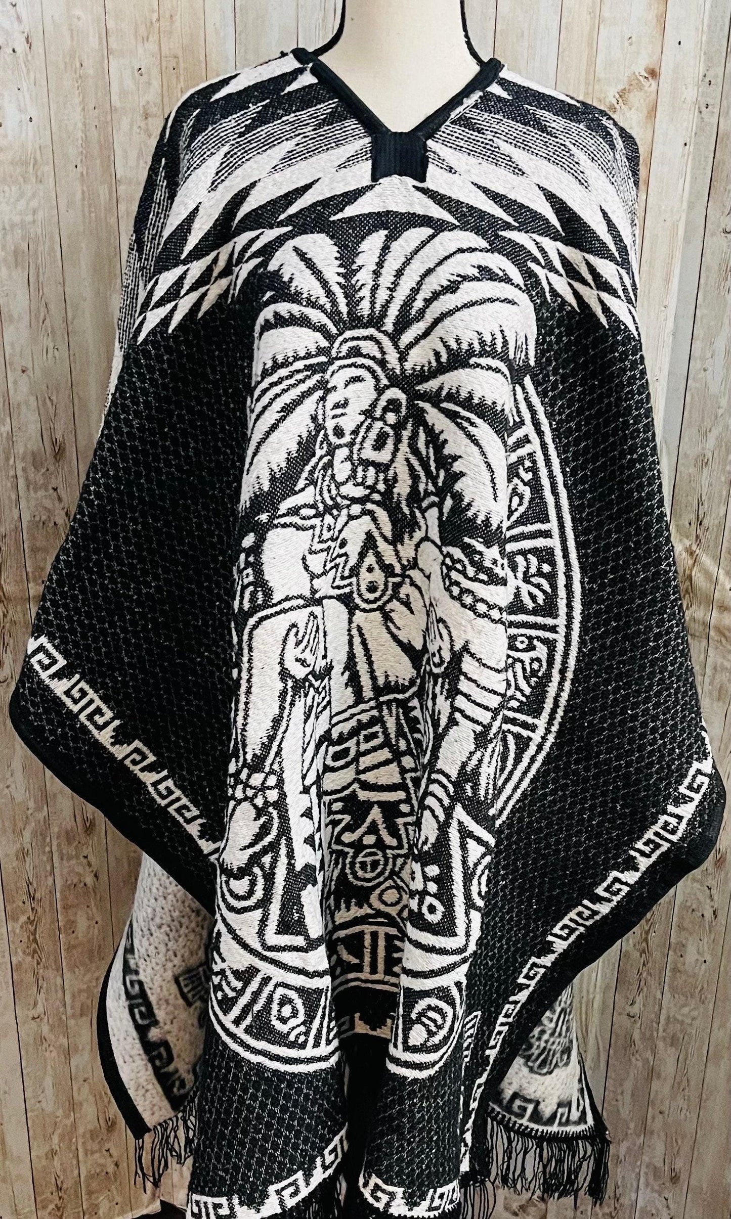 Mexican Aztec Calendar Double Sided Poncho  Poncho Mexicano Doble Vista Calendario Azteca