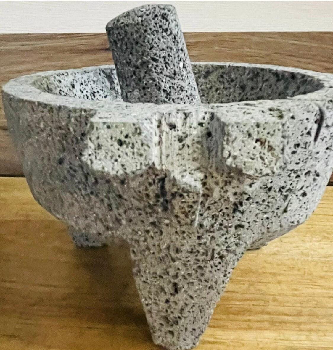 Molcajete/Tejolote Authentic Mexican Mortar & Pestle Made From Lava Rock “Pig Molcajete Mexican de Piedra Volcanica