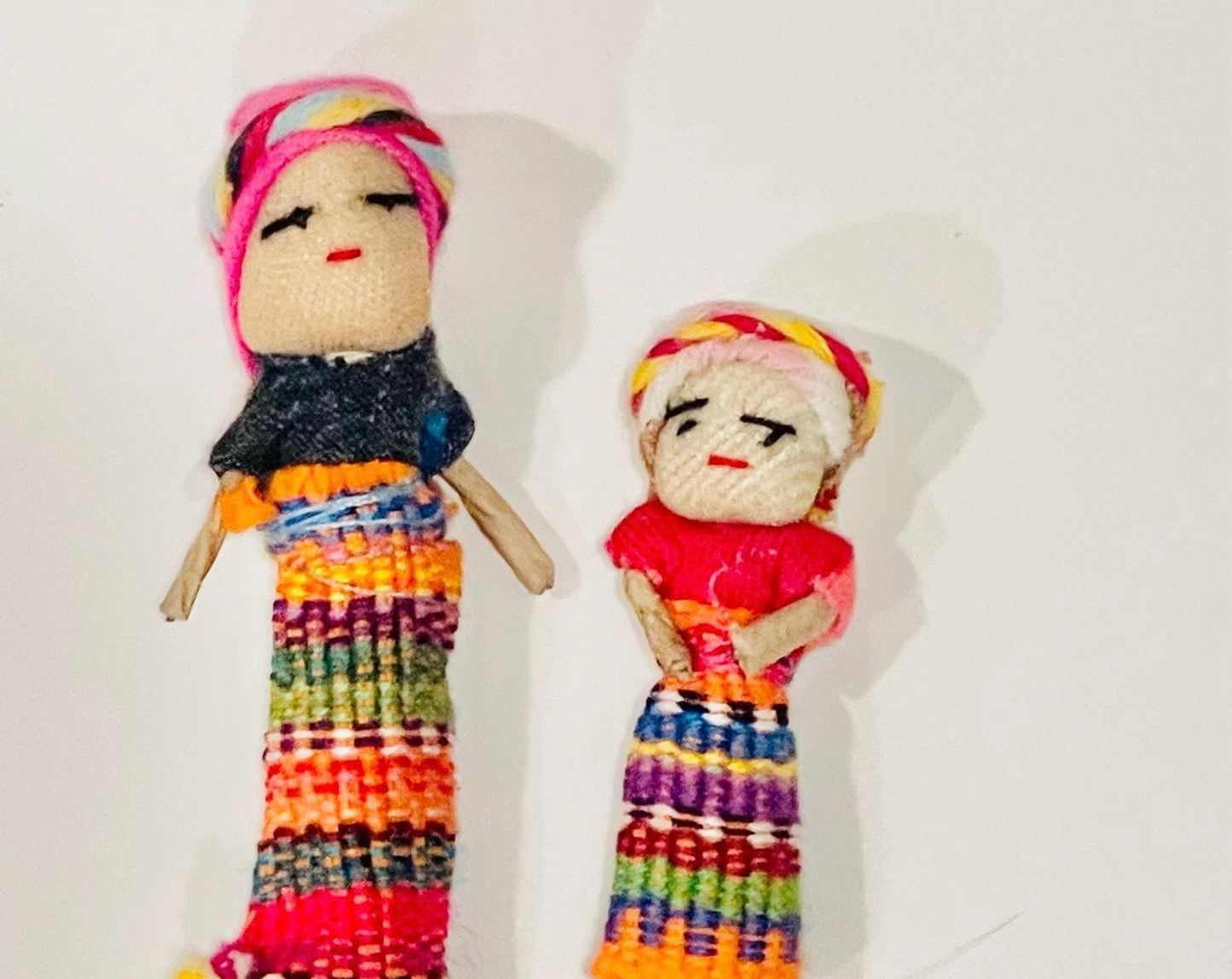 Soothing Worry Dolls Gift Set with Pouch, Description Card & Lavender Oil Handmade MuГ±eca Quitapena con Aceite Lavanda Bolsita y DescripciГіn