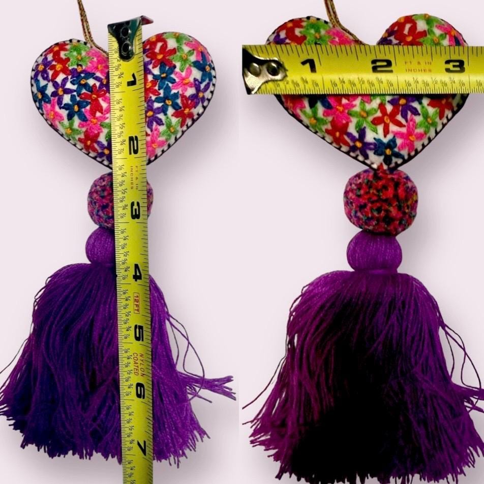 Mexican Heart Shaped Tassle Pom Poms Tassle  Pompones Colgantes Artesanales Mexicanos de Corazon