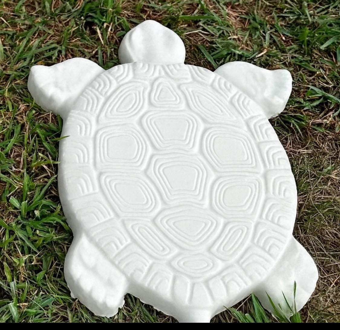 Garden Turtle Stepping Stone Garden Pathway Stepping Stone Outdoor Yard Decoration Cement Paver Lawn and Patio Ornament