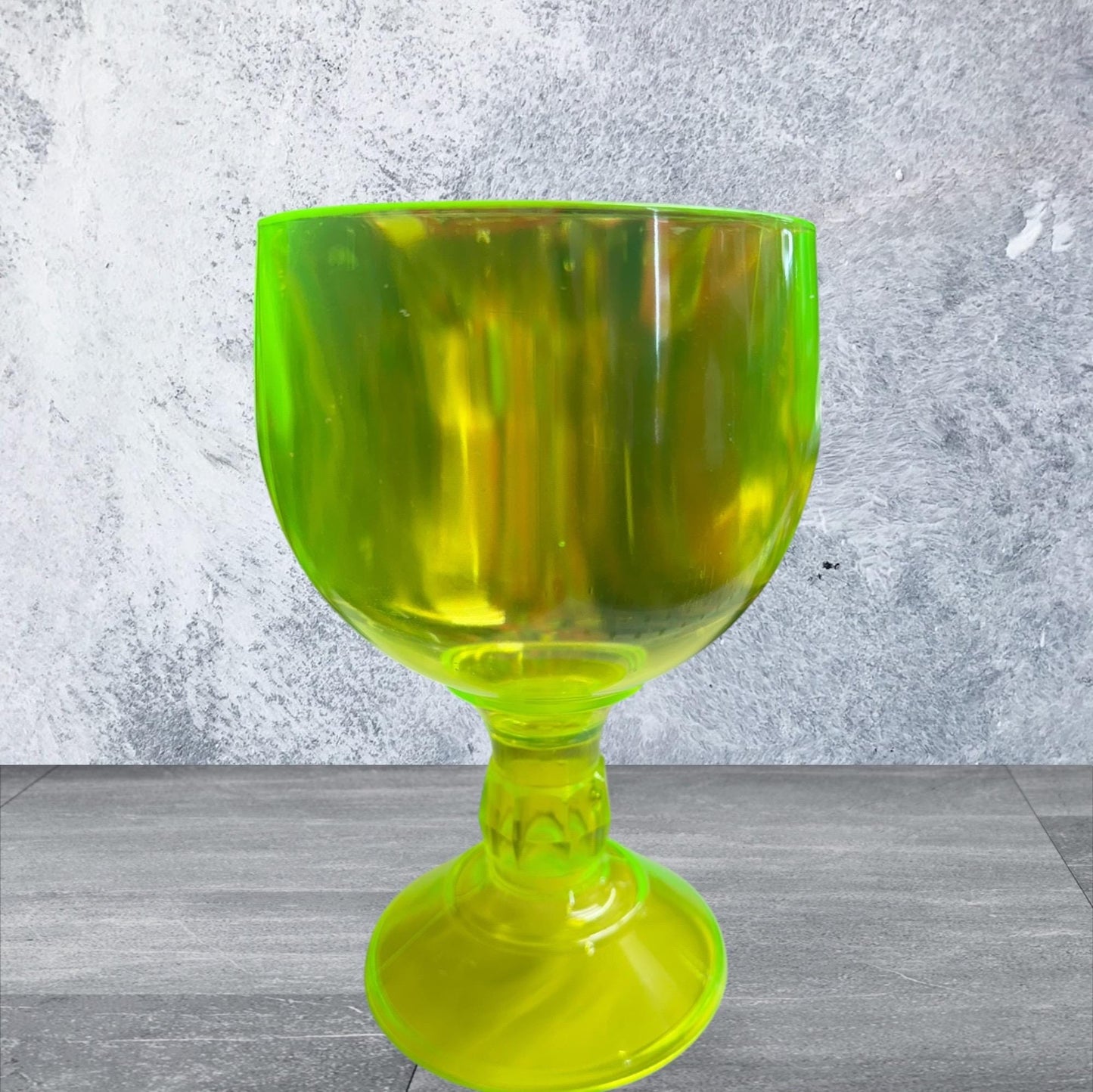 Set of 3 Plastic Goblet Cups for Drinks or Snscks Juego de 3 Copas de Plastico para Botanas oh Bebidas