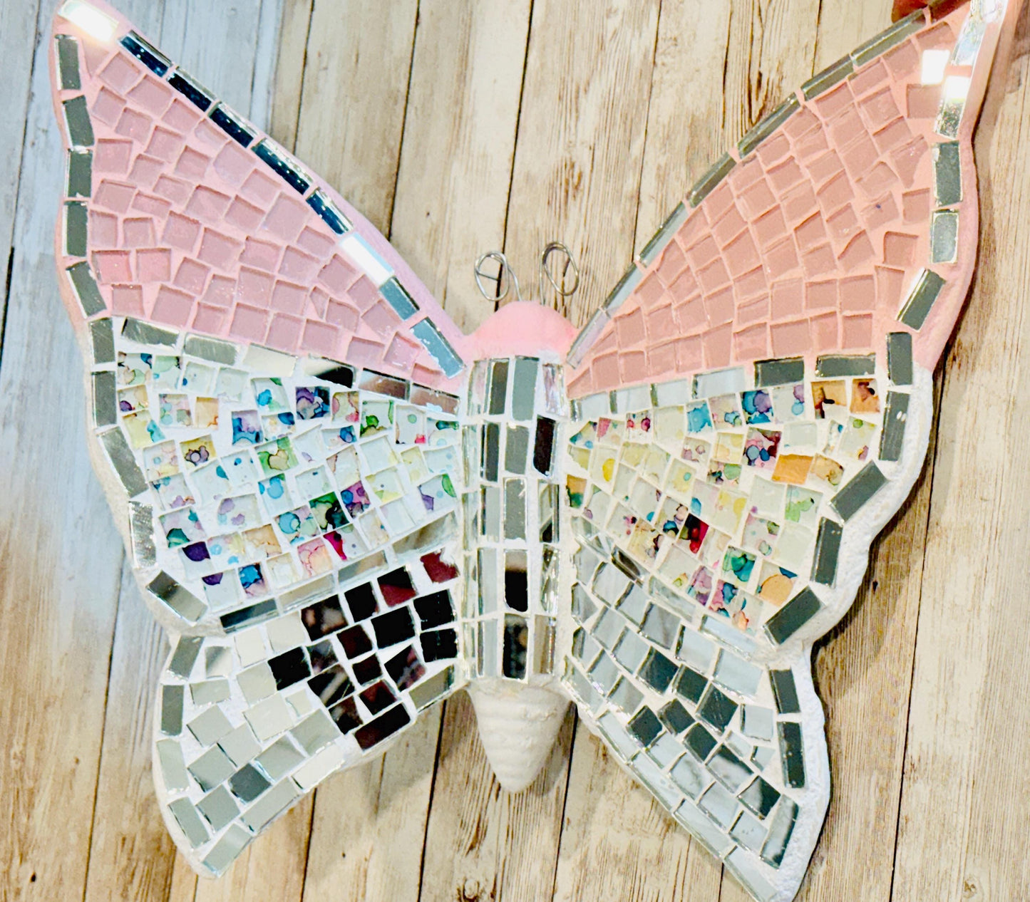 Handmade Mosaic Butterfly Pink Wallart Decoration Mariposa de Mosaico Mexicana DecoraciГіn para Hogar y Jardin