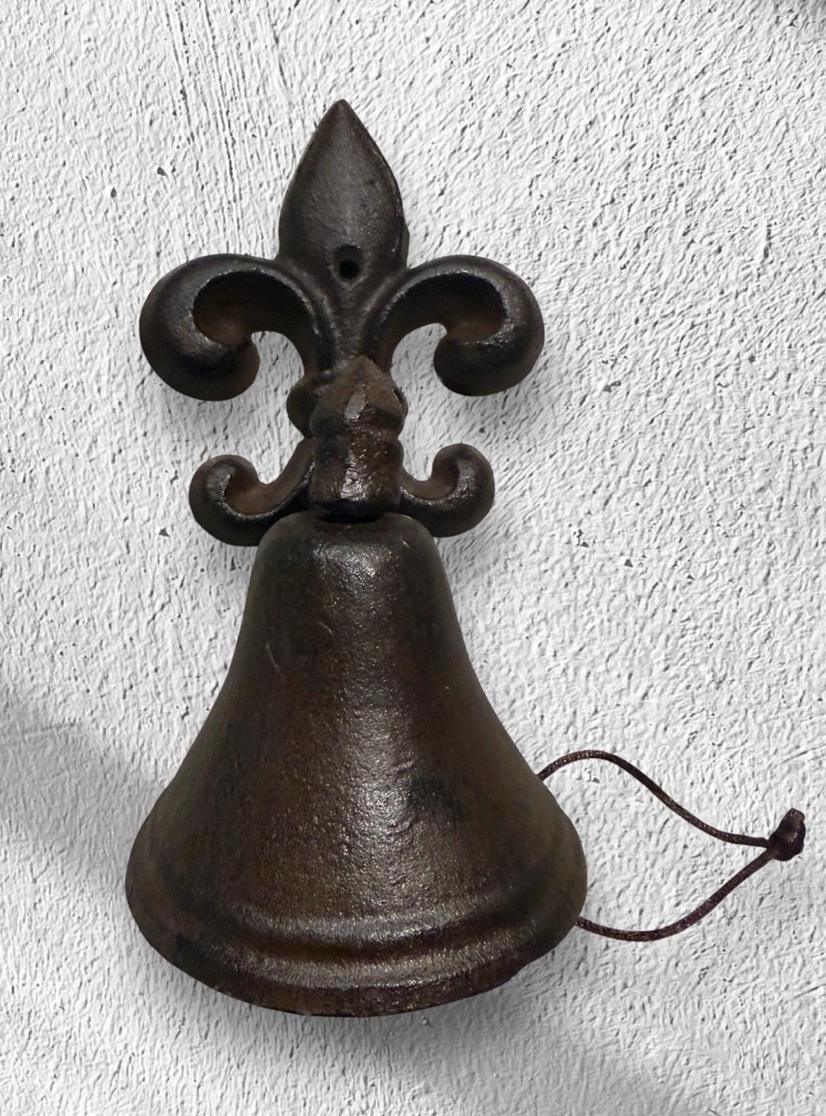 Rustic Vintage Cast Iron Wall Bell Farmhouse Door Bell Outdoor Garden Bell Campana de Hierro Fundido para Pared