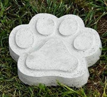 Garden Paw Stepping Stone Garden Pathway Stepping Stone Outdoor Yard Decoration Cement Paver Lawn and Patio Ornament Single