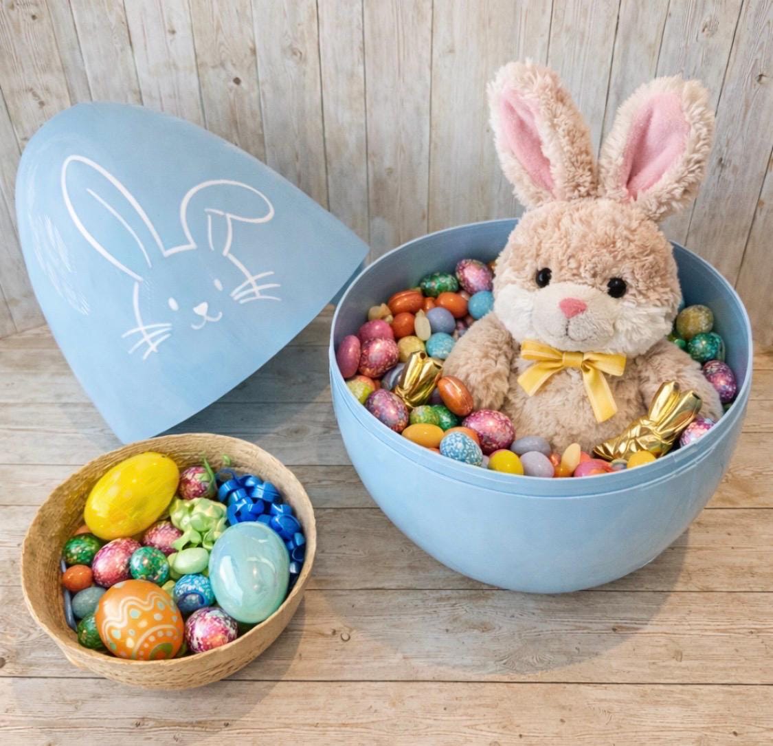 Personalized Large Easter Egg Candy/Gift Holder Basket with Stand Set de Pascua Personalizado con Nombre