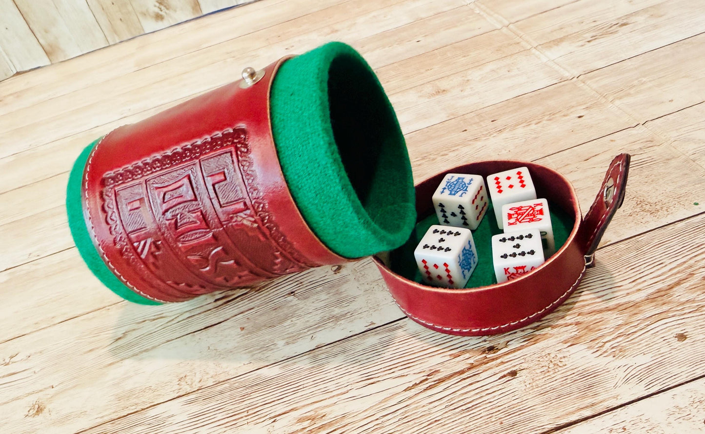 Cubilete Mexicano Mexican Poker Dice Cup Leather Engraved