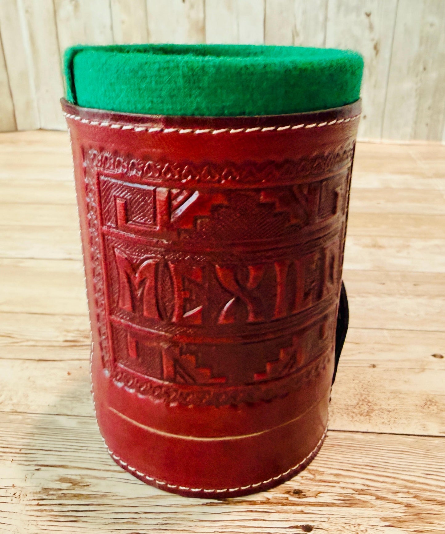 Cubilete Mexicano Mexican Poker Dice Cup Leather Engraved