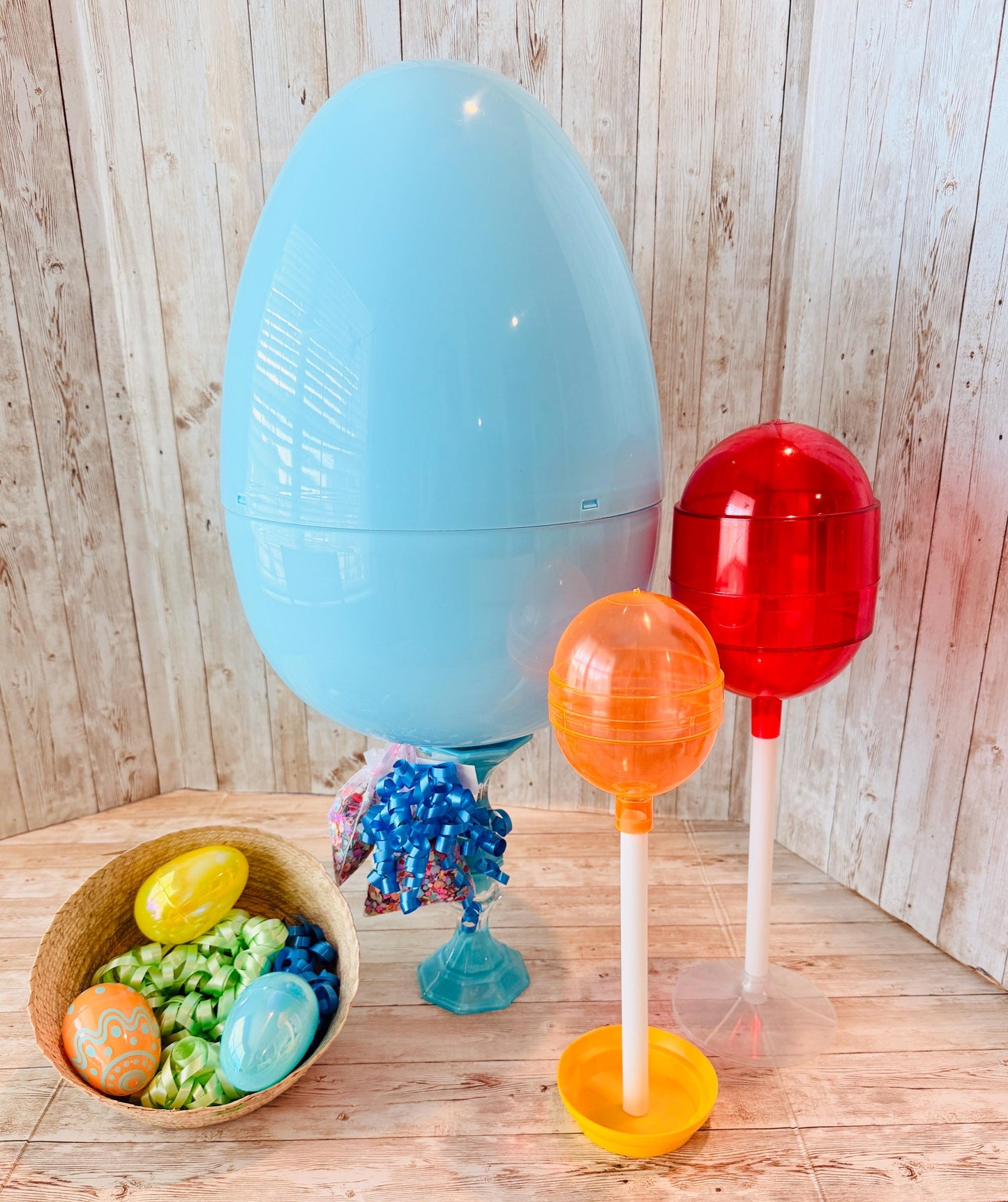 Personalized Large Easter Egg Candy/Gift Holder Basket with Lollipop Treat Containers Dulcero Personalizado de Pascua  Centro de Mesa