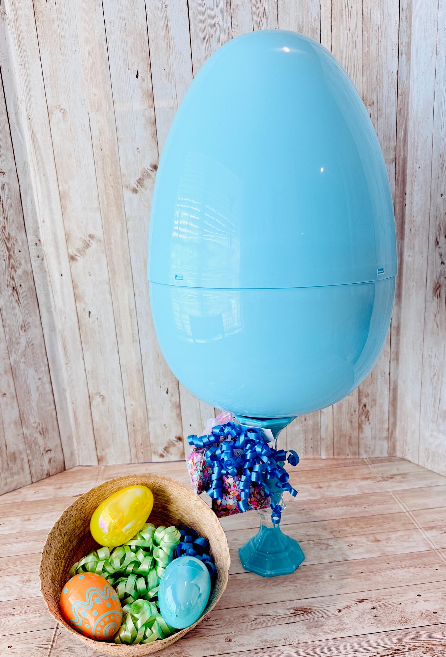 Personalized Large Easter Egg Candy/Gift Holder Basket with Stand Set de Pascua Personalizado con Nombre