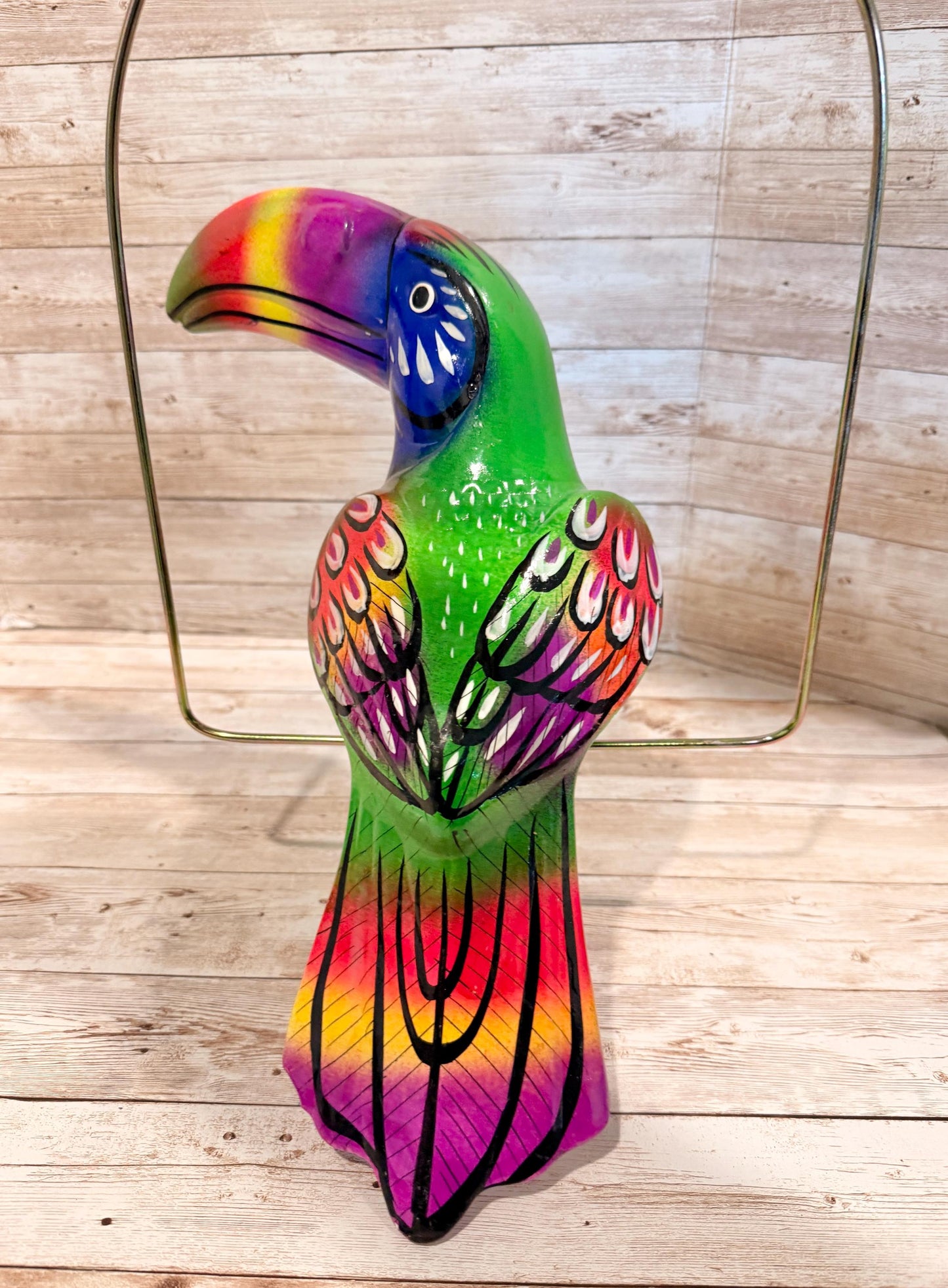 Hanging Exotic Toucan in Ring Mexican Pottery Ceramic Tucan oh  Pajaro Mexicano De Cerámica en Su Aro