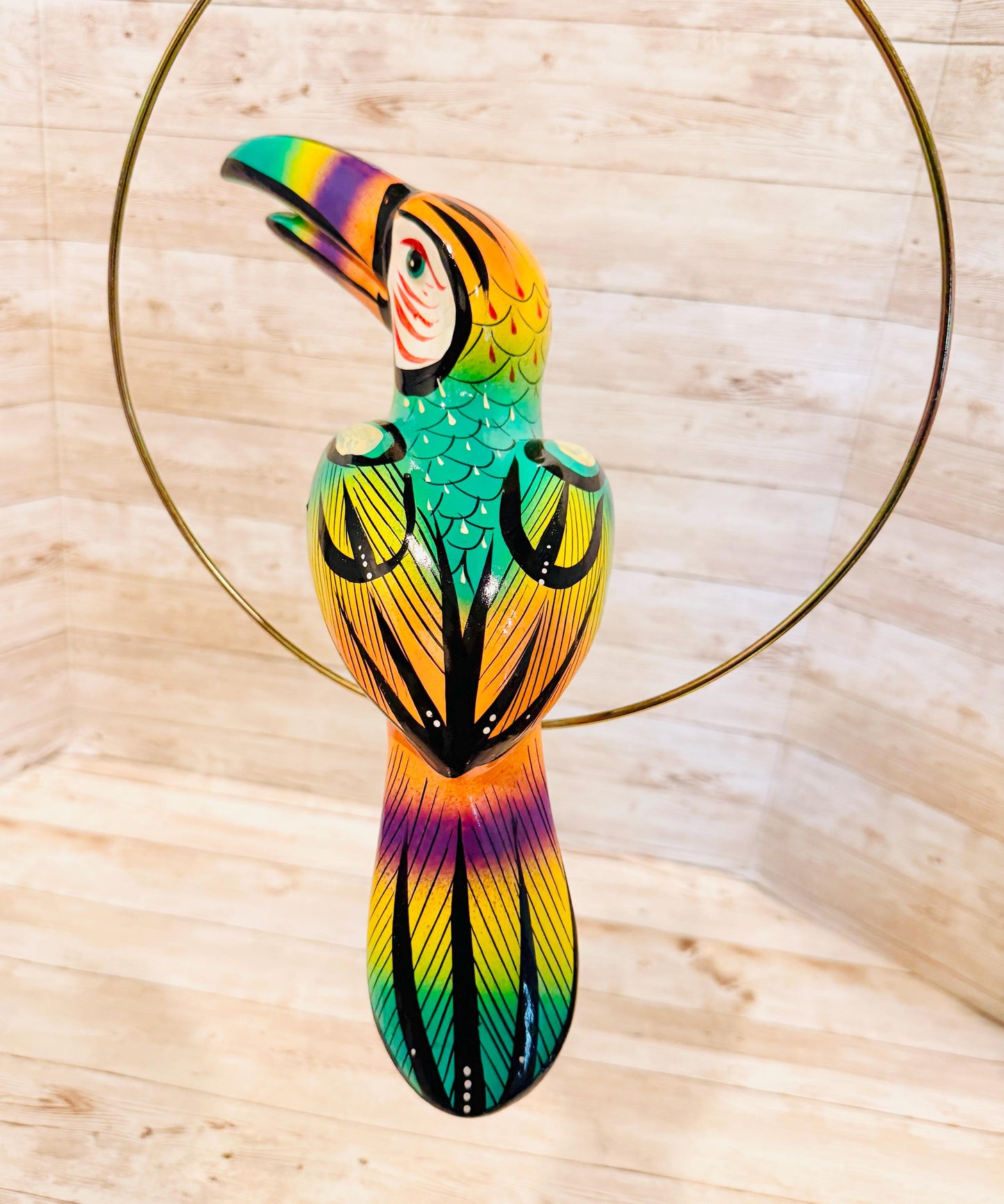 Hanging Exotic Toucan in Ring Mexican Pottery Ceramic Tucan oh  Pajaro Mexicano De Cerámica en Su Aro