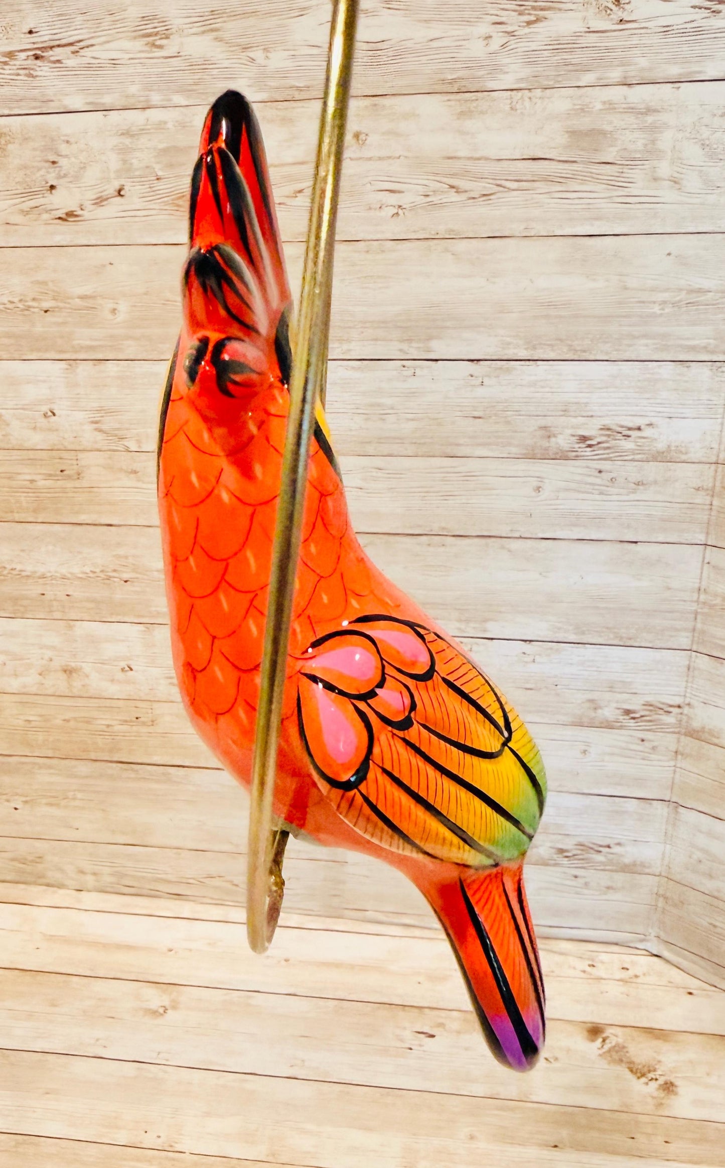 Hanging Exotic Bird in Ring Mexican Pottery Ceramic Pajaro Mexicano De Cerámica en Su Aro
