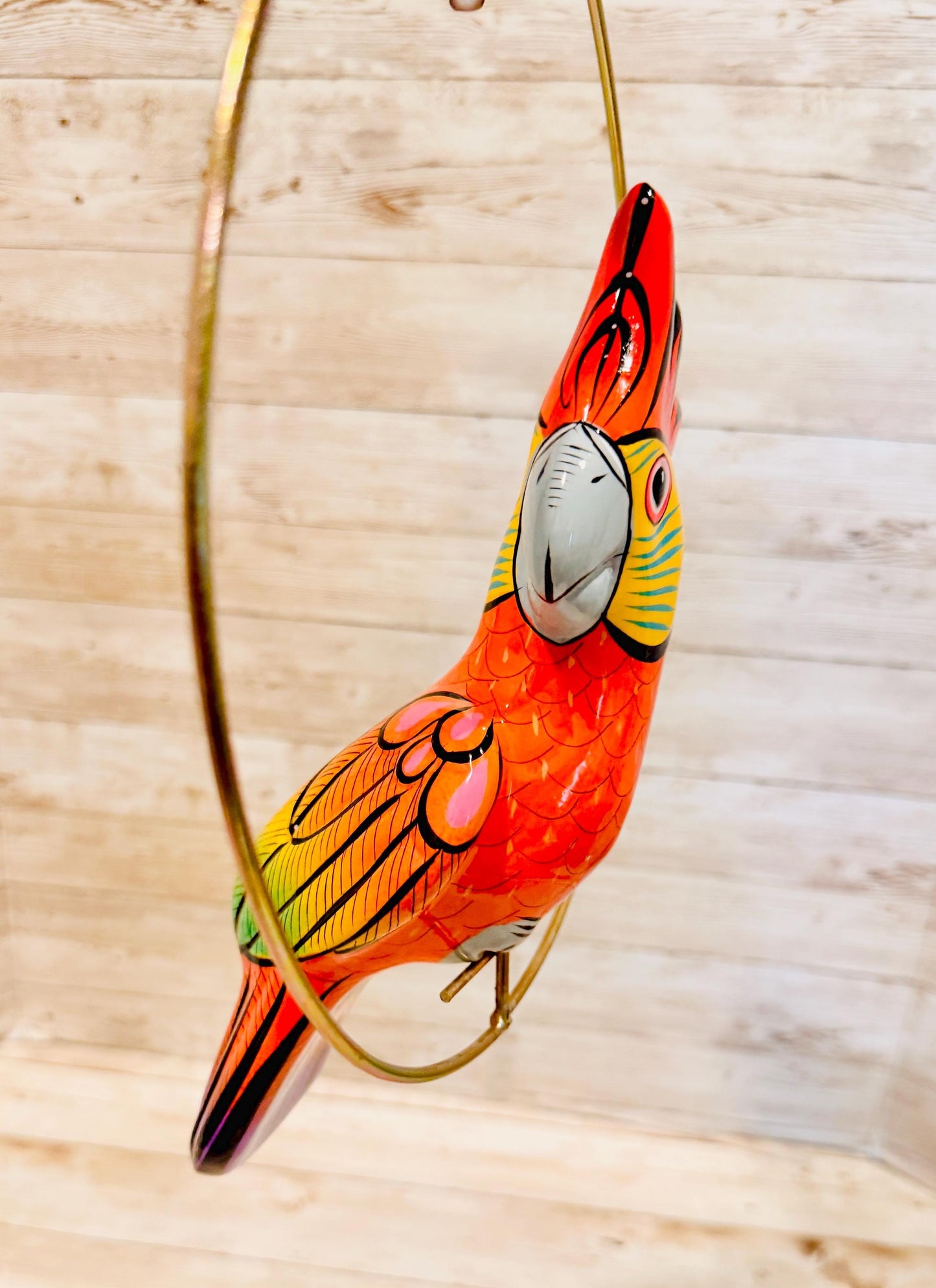 Hanging Exotic Bird in Ring Mexican Pottery Ceramic Pajaro Mexicano De Cerámica en Su Aro