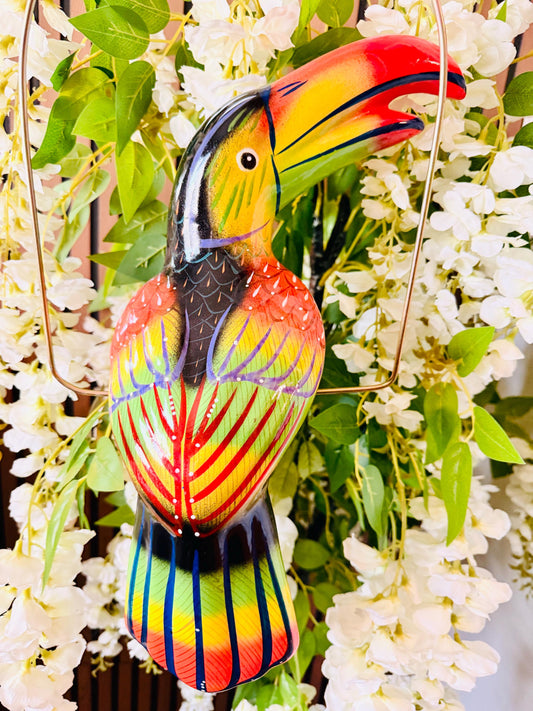 Hanging Exotic Toucan in Ring Mexican Pottery Ceramic Tucan oh  Pajaro Mexicano De Cerámica en Su Aro