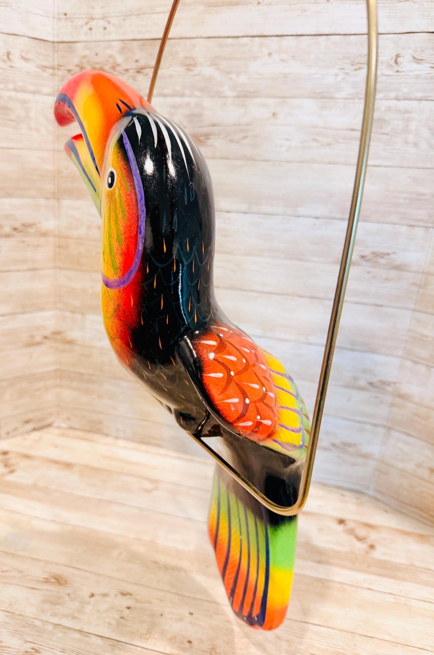 Hanging Exotic Toucan in Ring Mexican Pottery Ceramic Tucan oh  Pajaro Mexicano De Cerámica en Su Aro
