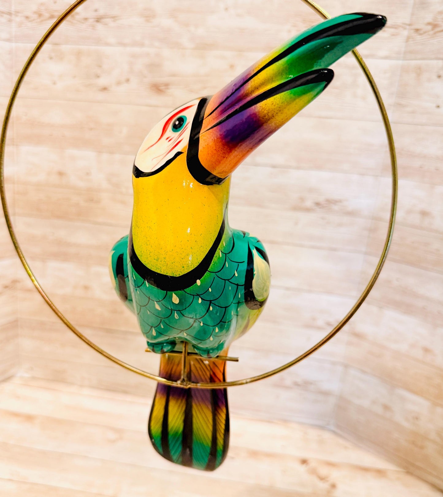 Hanging Exotic Toucan in Ring Mexican Pottery Ceramic Tucan oh  Pajaro Mexicano De Cerámica en Su Aro