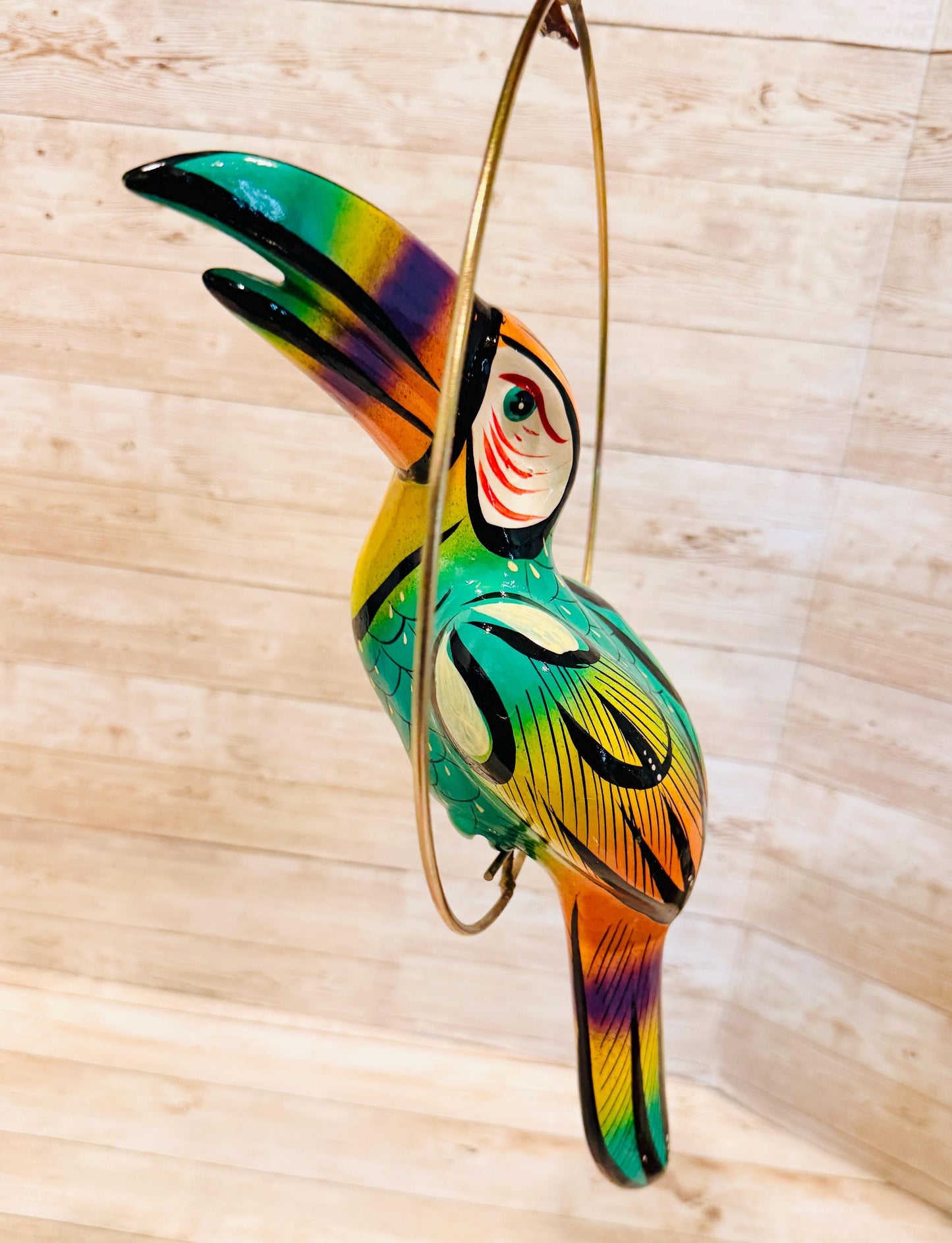 Hanging Exotic Toucan in Ring Mexican Pottery Ceramic Tucan oh  Pajaro Mexicano De Cerámica en Su Aro