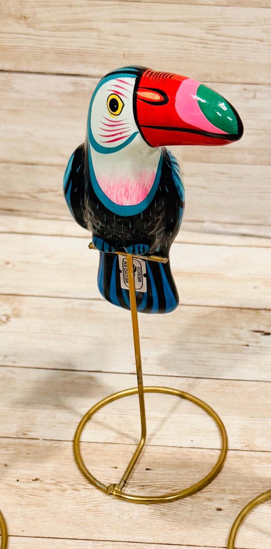 Hanging Exotic Bird in Ring Mexican Pottery Ceramic Pajaro De Cerámica