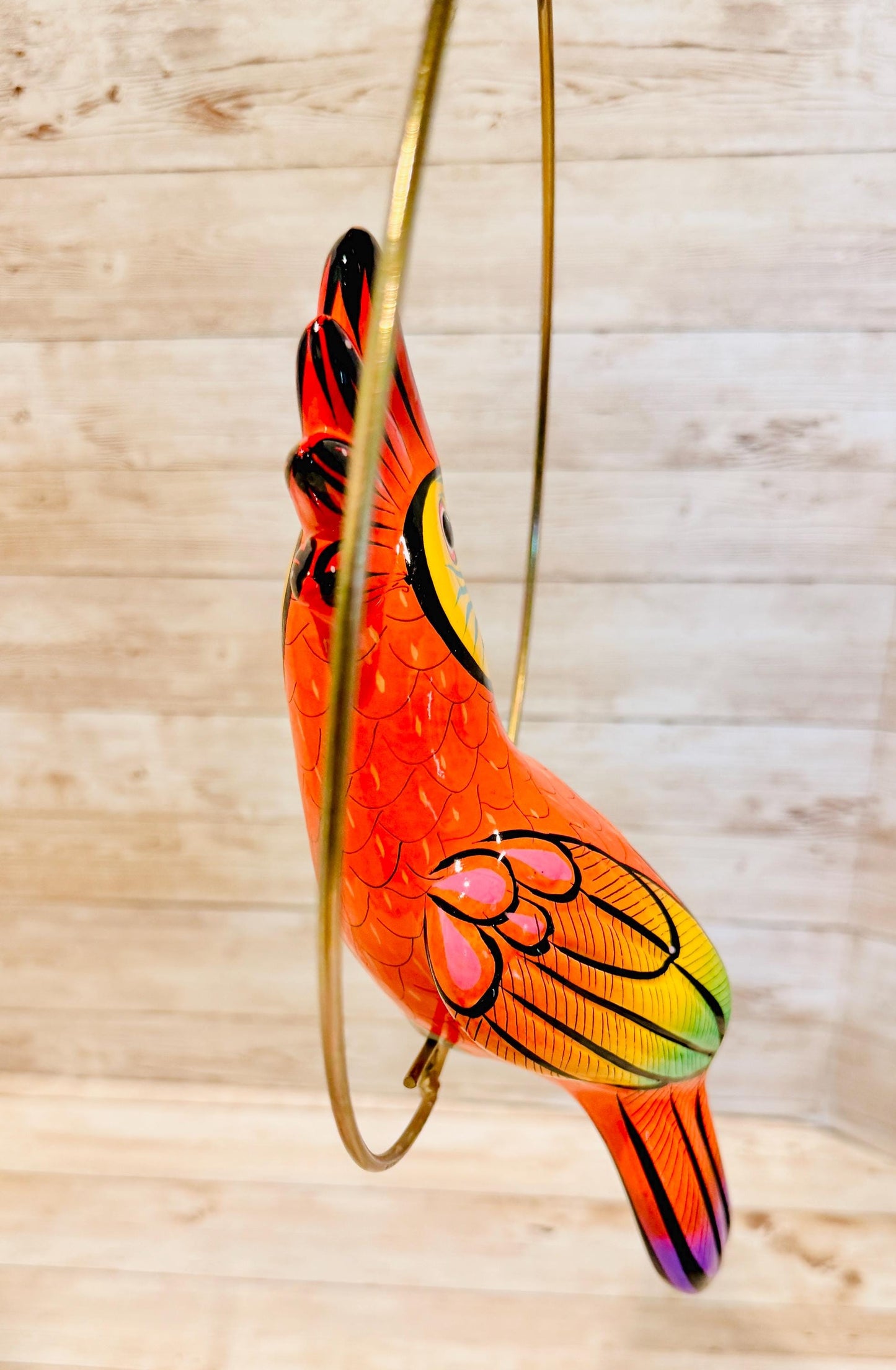 Hanging Exotic Bird in Ring Mexican Pottery Ceramic Pajaro Mexicano De Cerámica en Su Aro