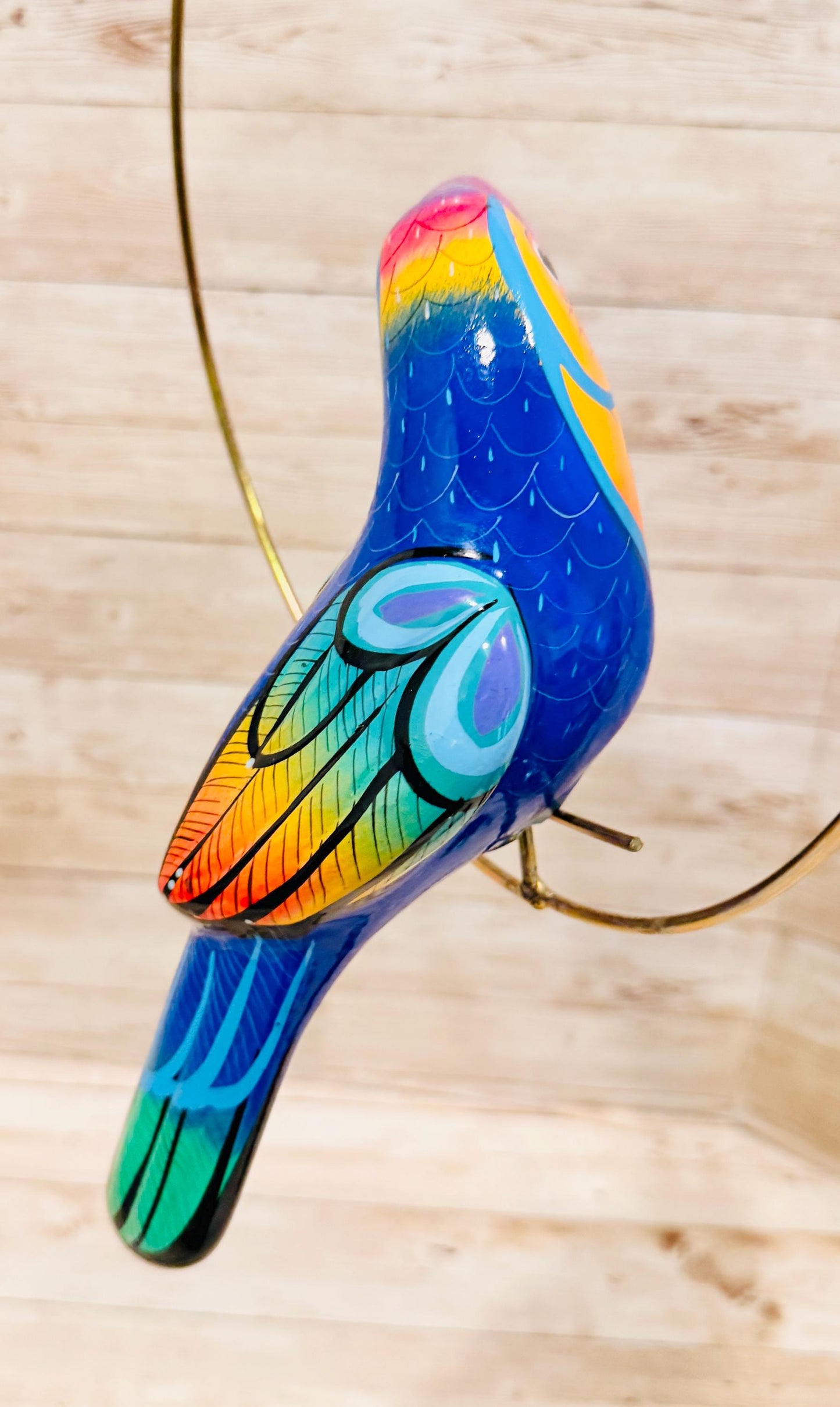 Hanging Exotic Bird in Ring Mexican Pottery Ceramic Pajaro Mexicano De Cerámica en Su Aro