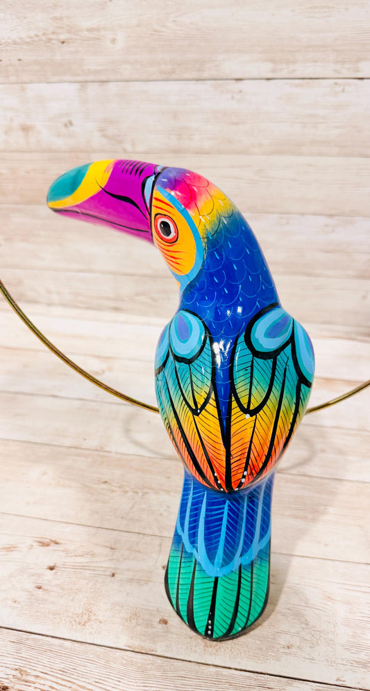 Hanging Exotic Bird in Ring Mexican Pottery Ceramic Pajaro Mexicano De Cerámica en Su Aro