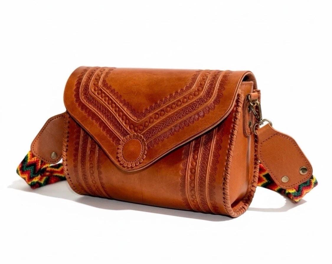 Hand Tooled Mexican Artesanal Leather Bag Bolsa Mexicana Artesanal De Piel Cincelada